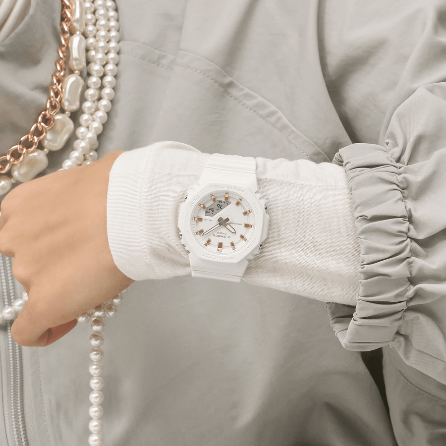 ЧАСОВНИК CASIO G-SHOCK GMA-P2100M-7AER