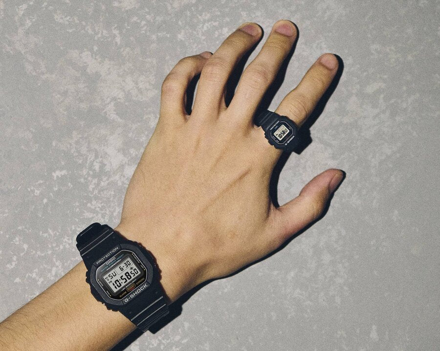 ЧАСОВНИК ПРЪСТЕН CASIO G-SHOCK DWN-5600-4ER