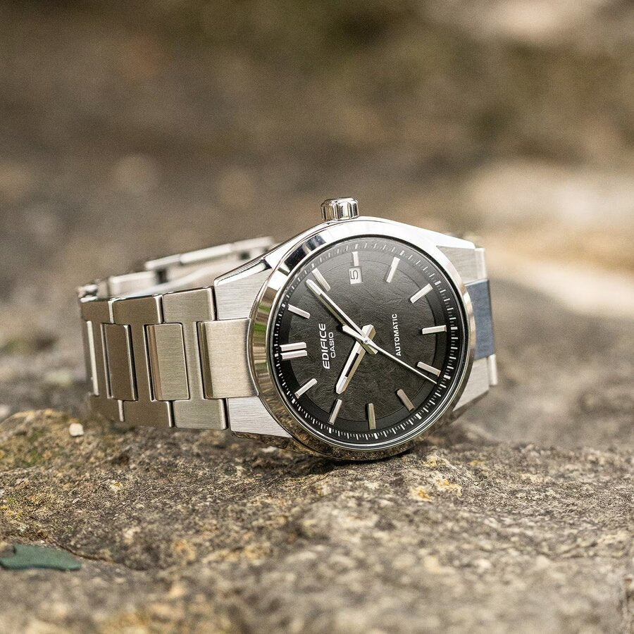 Часовник CASIO EDIFICE EFK-110D-1AER