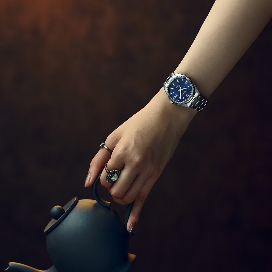 Часовник CASIO UTP-1302PD-2A1VEF
