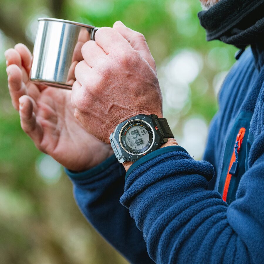 Часовник CASIO PRO TREK PRG-69-1ER