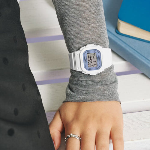 ЧАСОВНИК CASIO BABY-G BGD-565SC-2BER