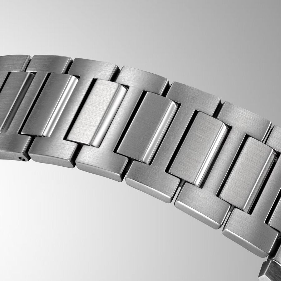 Часовник CASIO EDIFICE EQB-1300D-5AEF