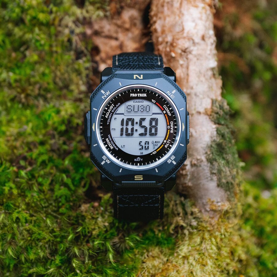 Часовник CASIO PRO TREK PRG-69B-1ER