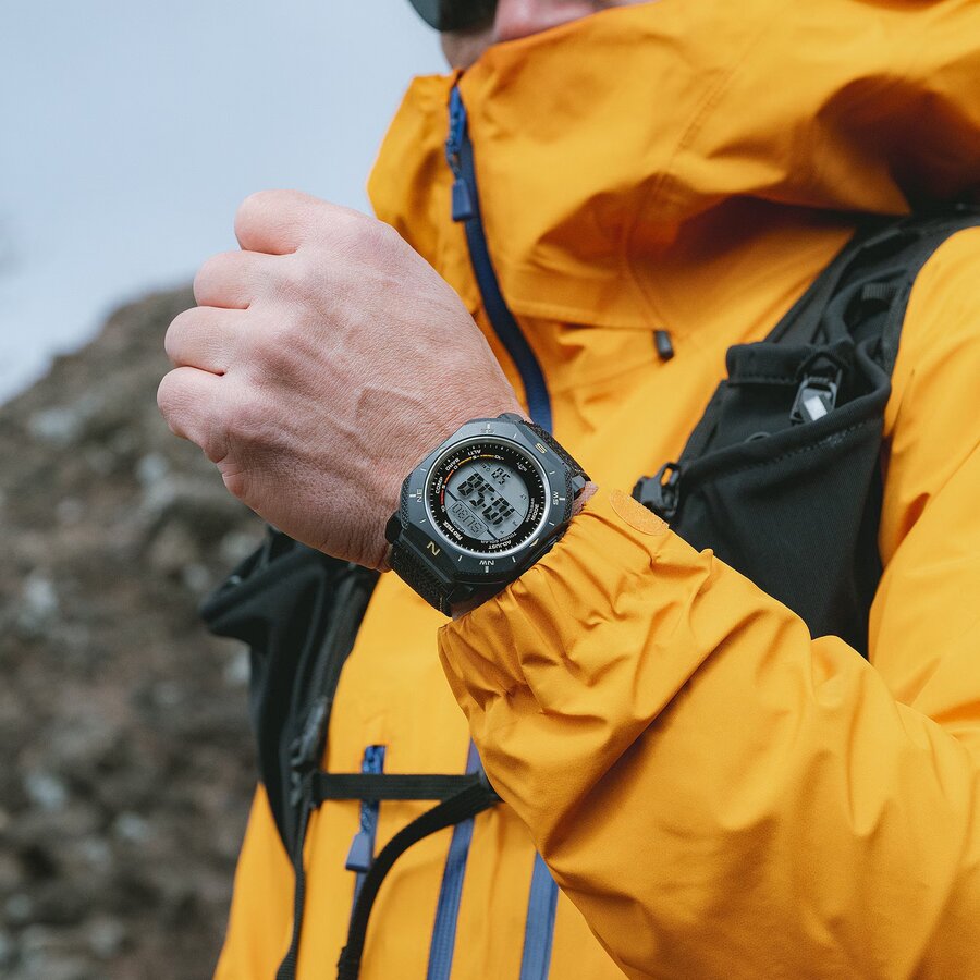 Часовник CASIO PRO TREK PRG-69B-1ER