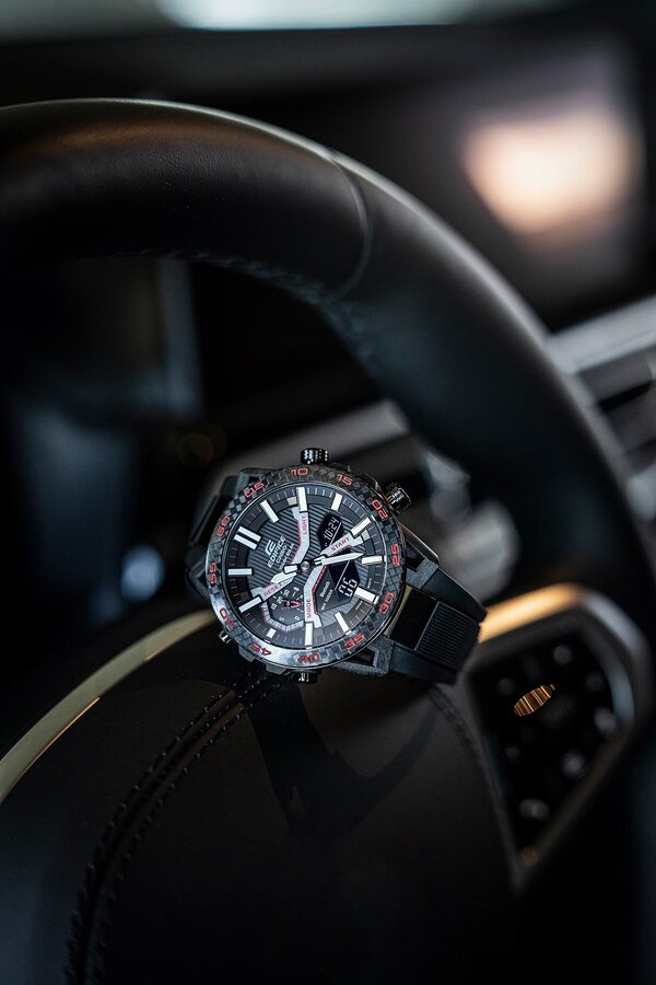 Часовник CASIO EDIFICE ECB-2000PB-1AEF