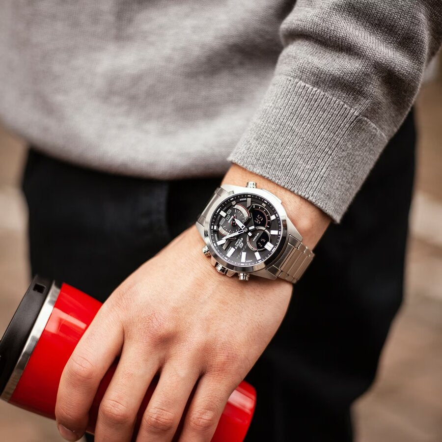 Часовник CASIO EDIFICE ECB-30D-1AEF