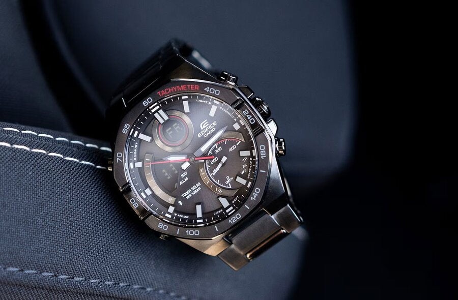 Часовник CASIO EDIFICE ECB-950DC-1AEF