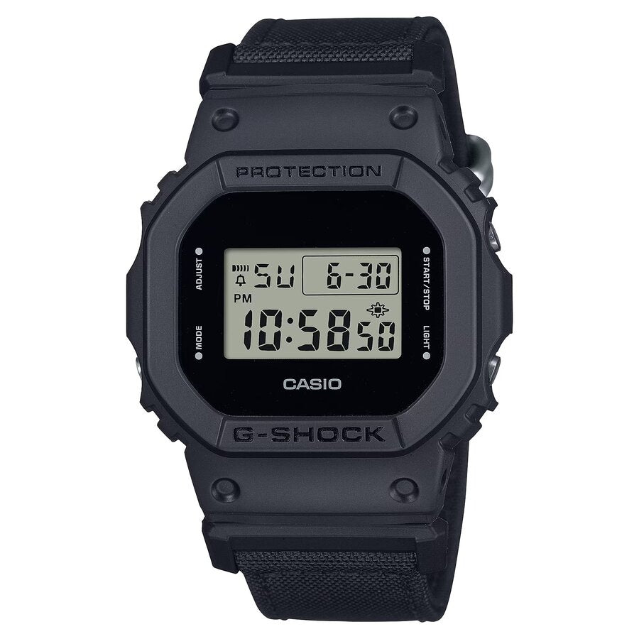 ЧАСОВНИК CASIO G-SHOCK DW-5600BCE-1ER