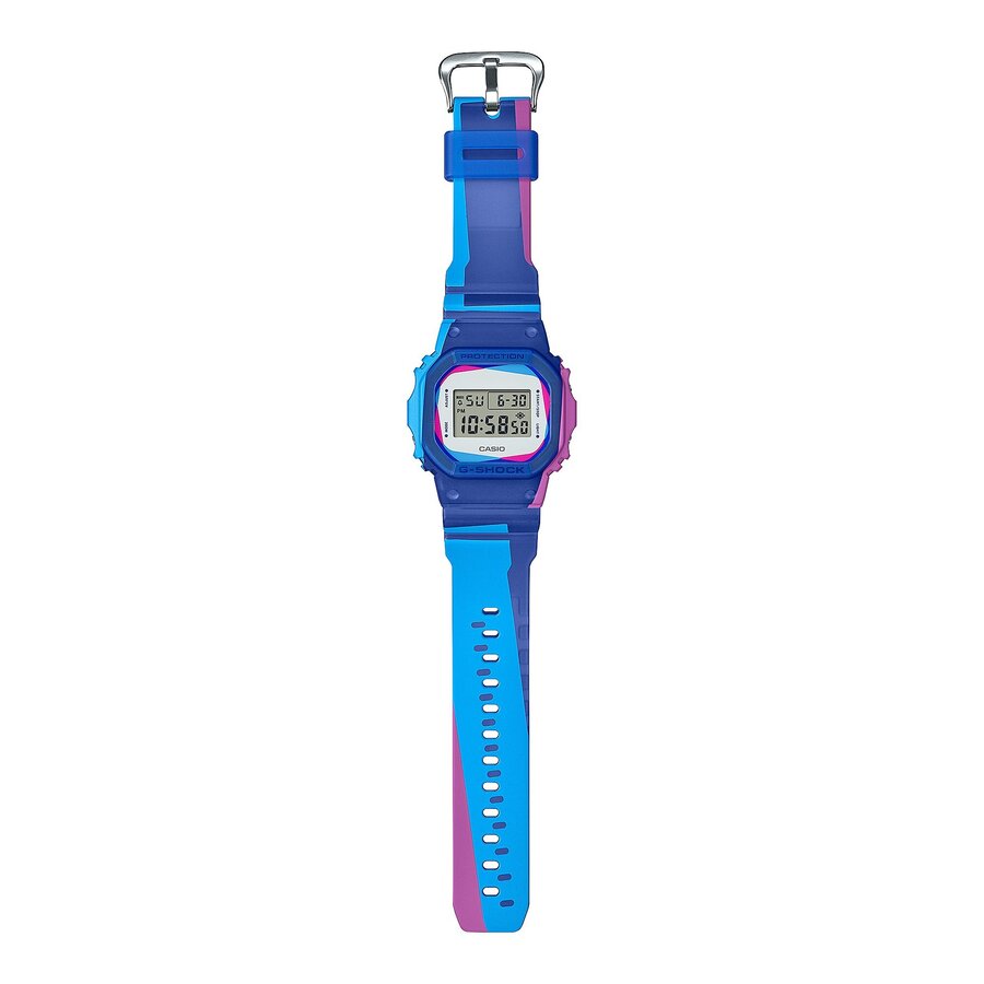ЧАСОВНИК CASIO G-SHOCK DWE-5600PR-2ER