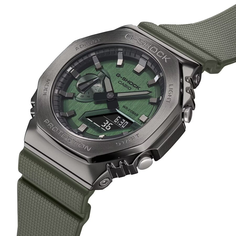 ЧАСОВНИК CASIO G-SHOCK GM-2100B-3AER