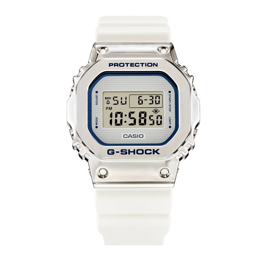 ЧАСОВНИК CASIO G-SHOCK GM-5600LC-7ER