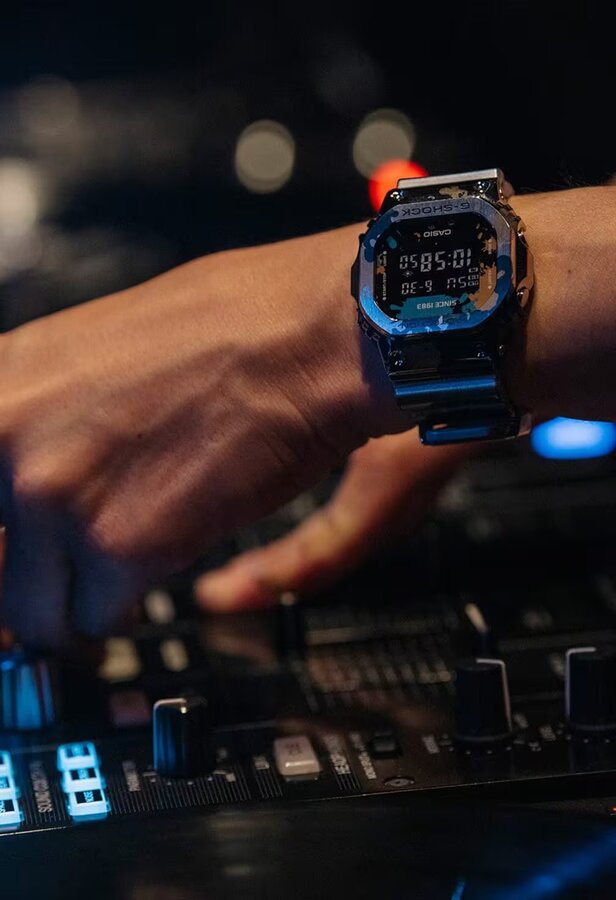 ЧАСОВНИК CASIO G-SHOCK GM-5600SS-1ER