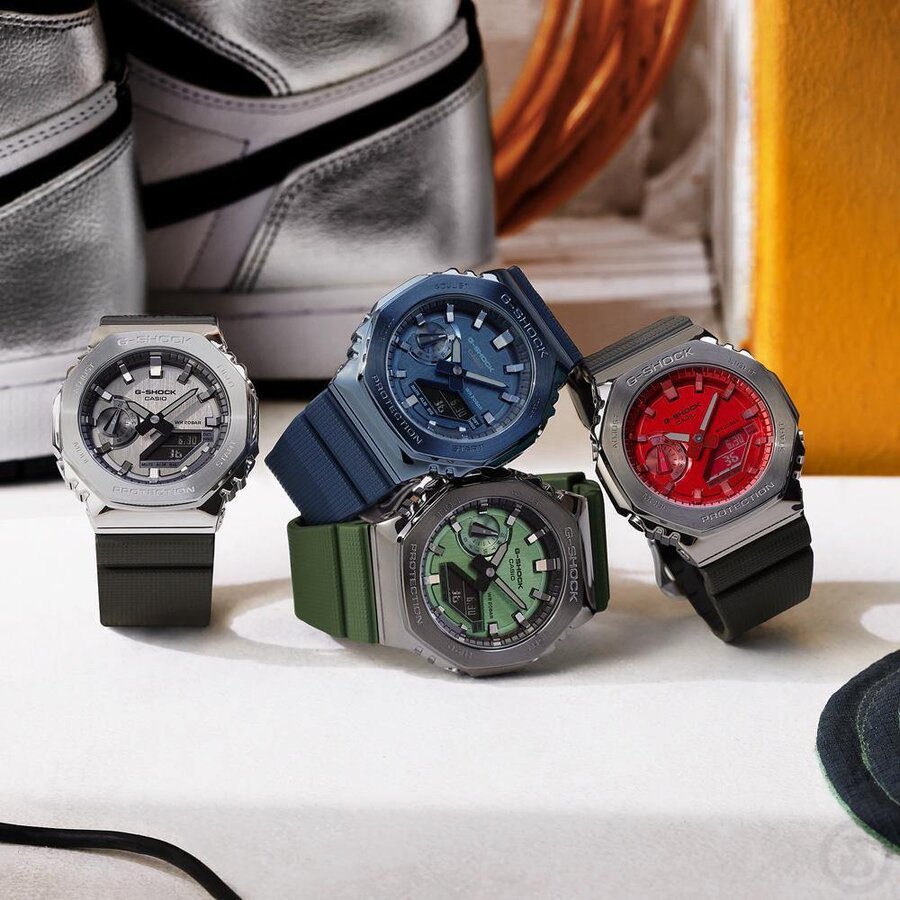 ЧАСОВНИК CASIO G-SHOCK GM-2100B-4AER