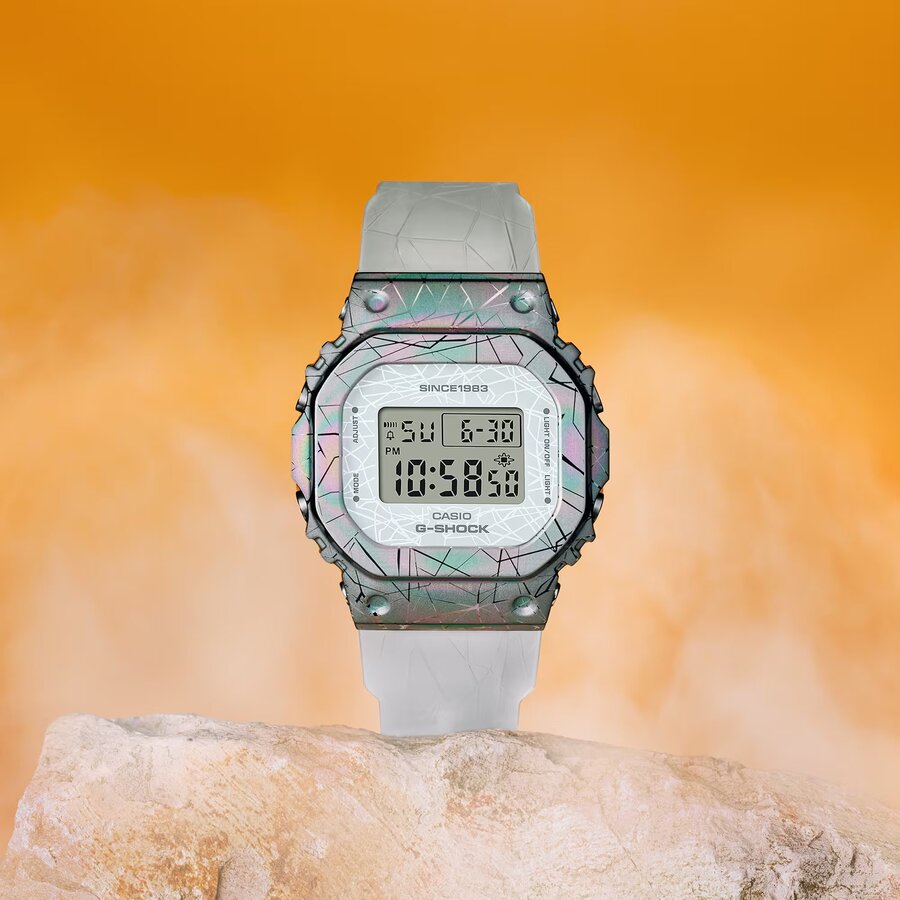 ЧАСОВНИК CASIO G-SHOCK GM-S5640GEM-7ER