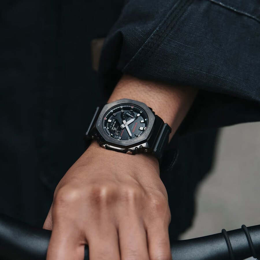 ЧАСОВНИК CASIO G-SHOCK GM-2100CB-1AER