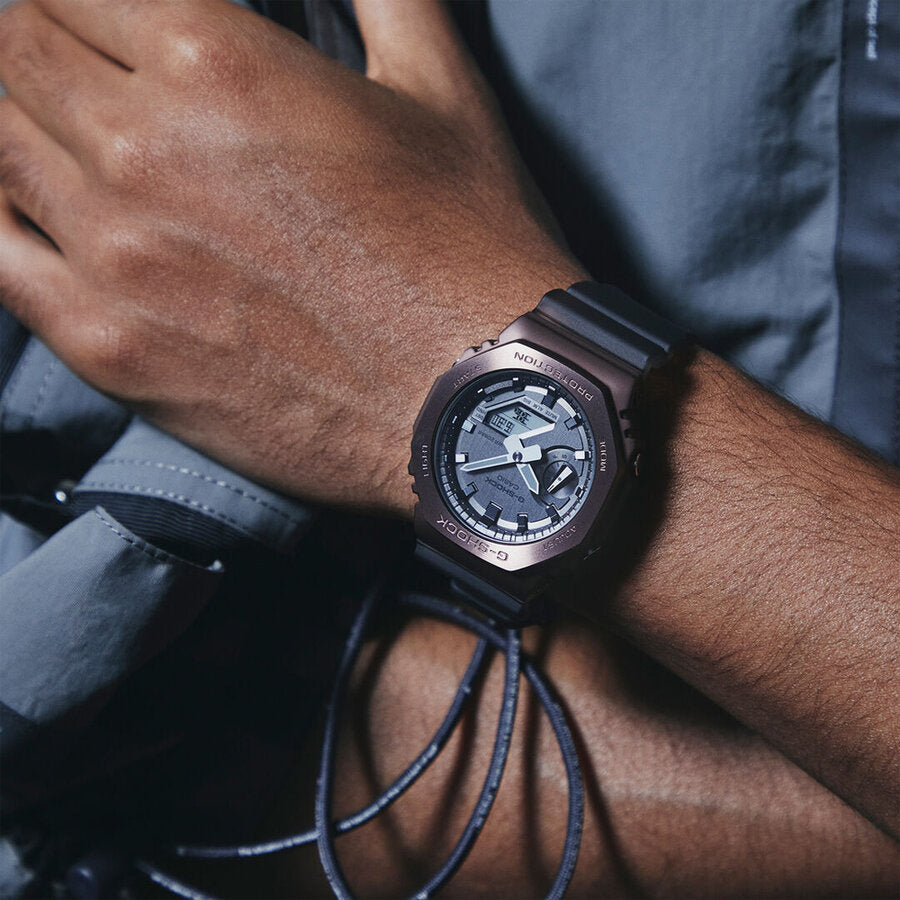 ЧАСОВНИК CASIO G-SHOCK GM-2100MF-5AER