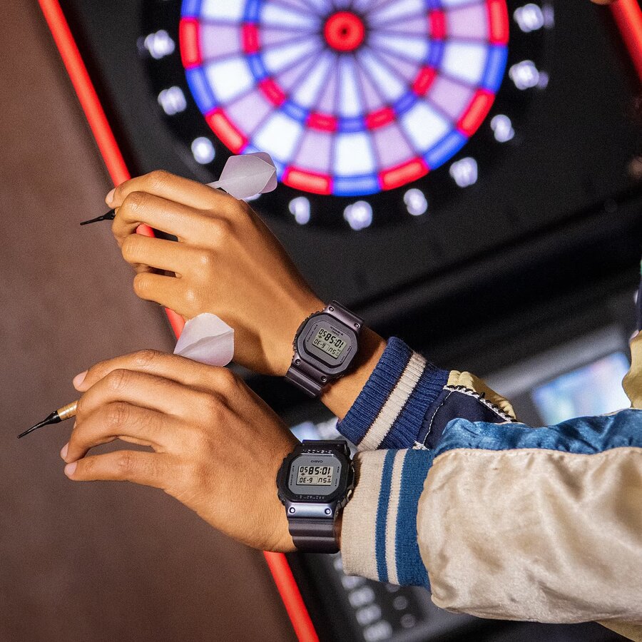 ЧАСОВНИК CASIO G-SHOCK GM-5600MF-2ER