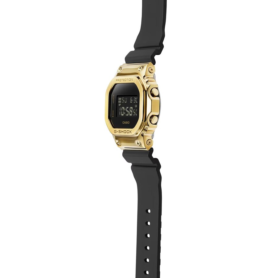 ЧАСОВНИК CASIO G-SHOCK GM-5600G-9ER
