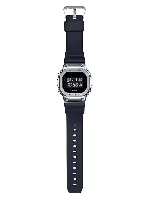 ЧАСОВНИК CASIO G-SHOCK GM-5600-1ER