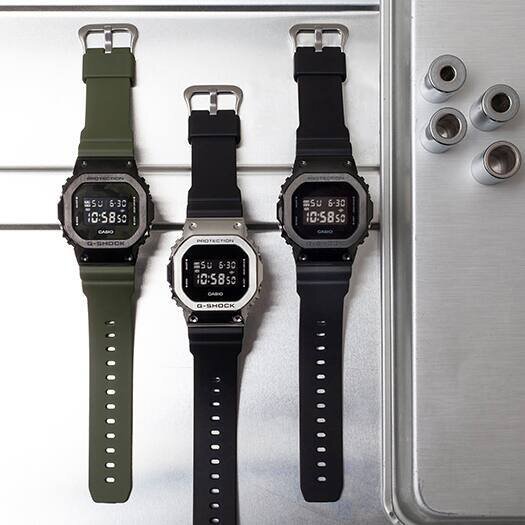 ЧАСОВНИК CASIO G-SHOCK GM-5600-1ER