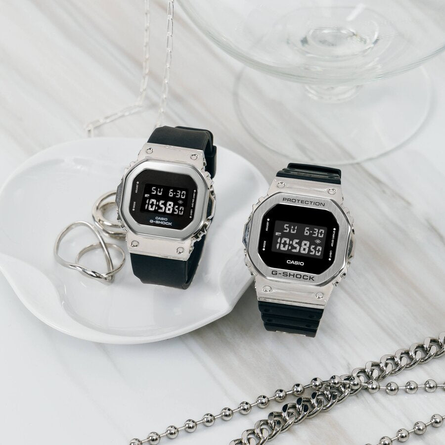 ЧАСОВНИК CASIO G-SHOCK GM-5600-1ER