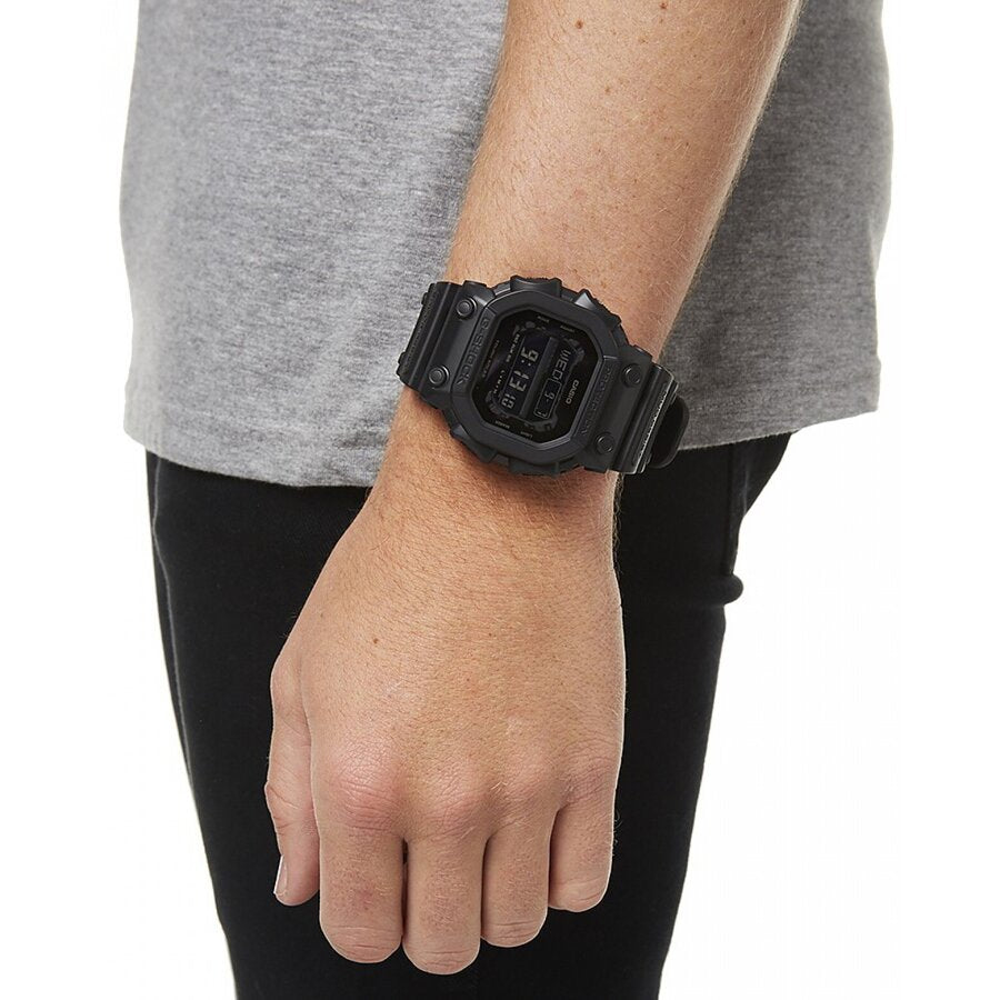 ЧАСОВНИК CASIO G-SHOCK GX-56BB-1ER