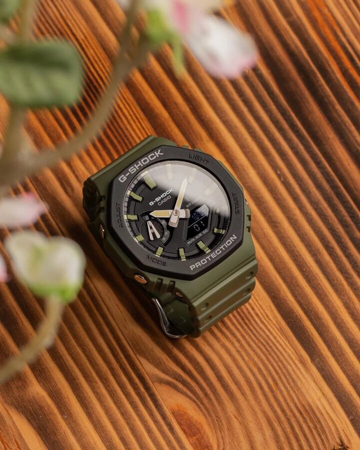 ЧАСОВНИК CASIO G-SHOCK GA-2110SU-3AER