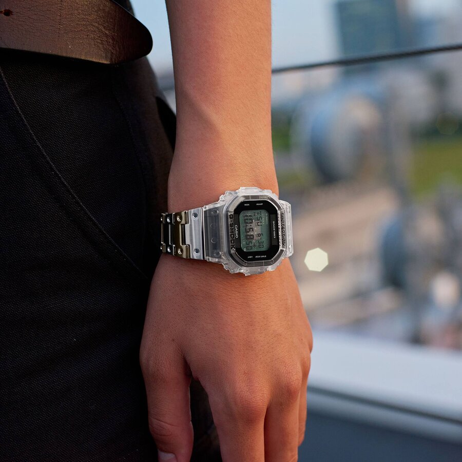 ЧАСОВНИК CASIO G-SHOCK DWE-5640RX-7ER