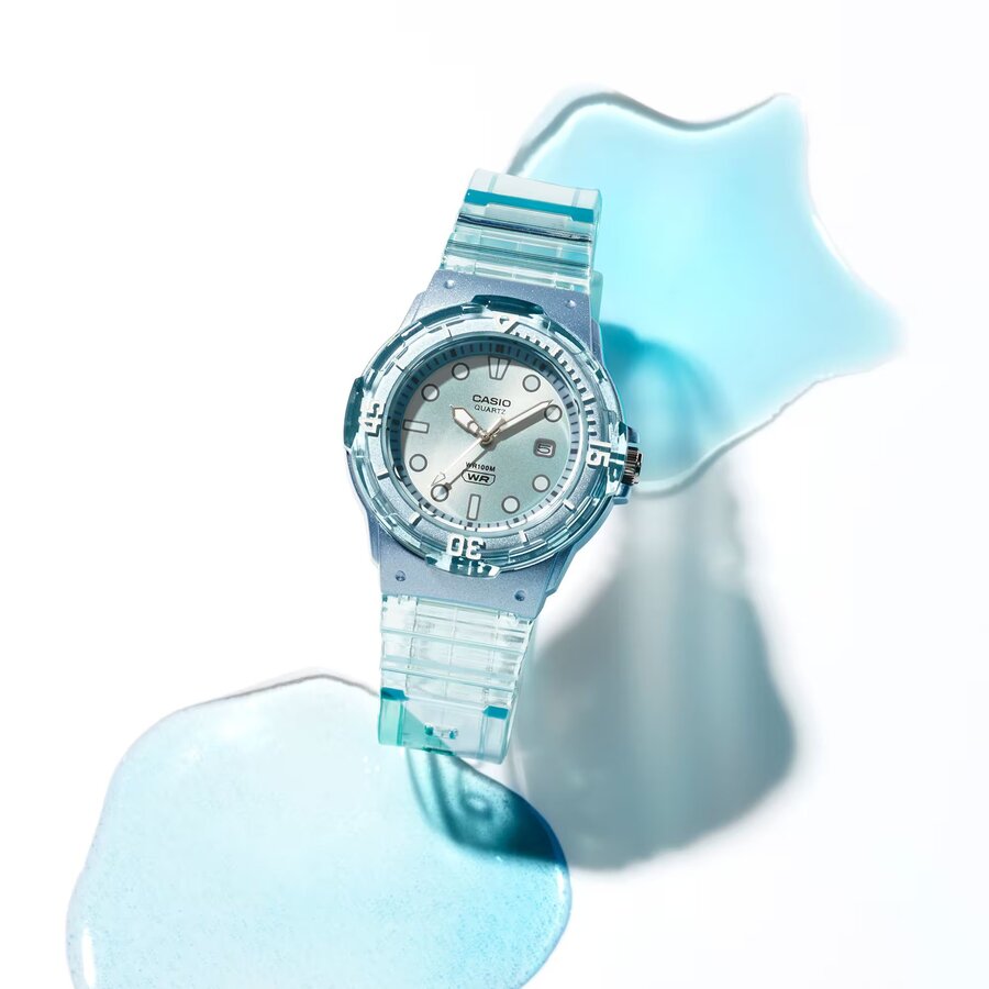 Часовник CASIO LRW-200HS-2EVEF