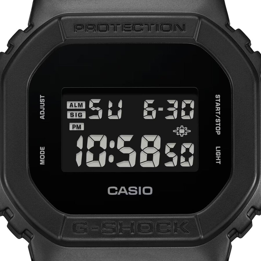 ЧАСОВНИК CASIO G-SHOCK DW-5600UBB-1ER