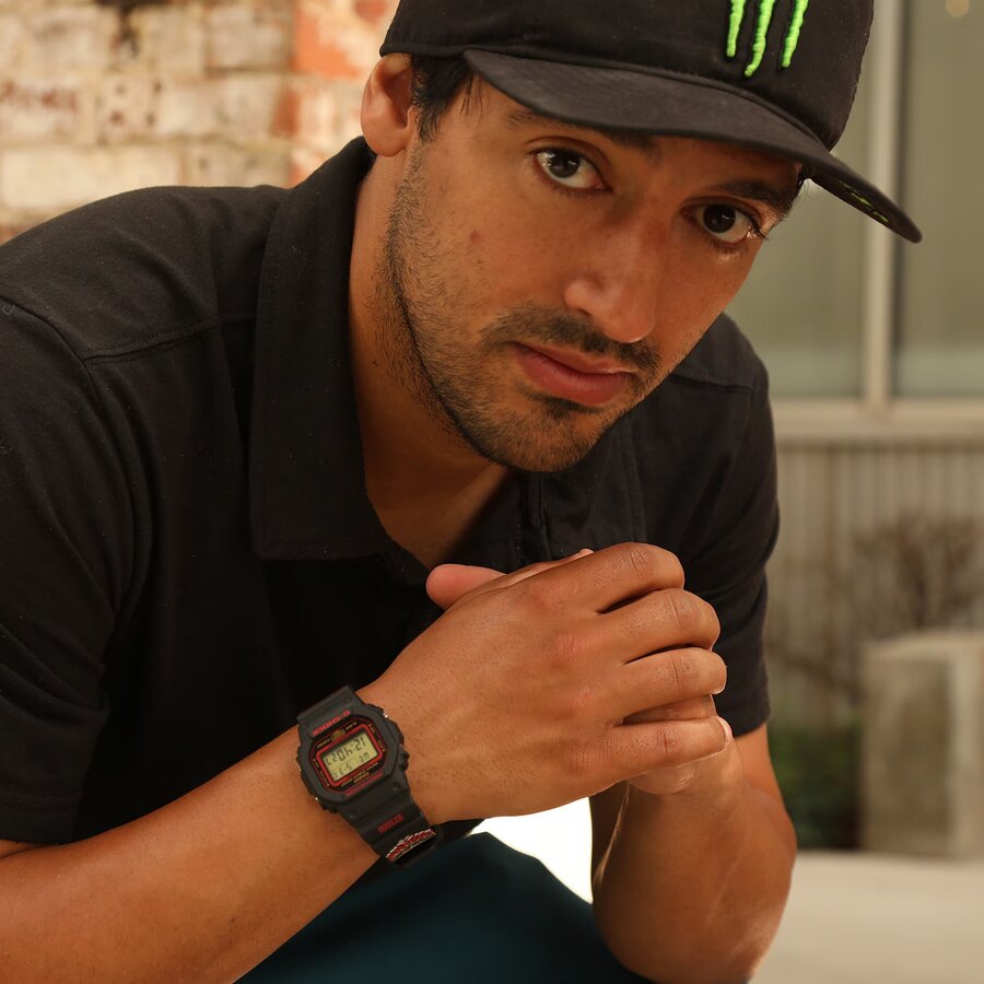ЧАСОВНИК CASIO G-SHOCK DW-5600KH-1ER