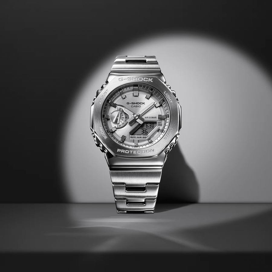 ЧАСОВНИК CASIO G-SHOCK GM-2110D-7AER
