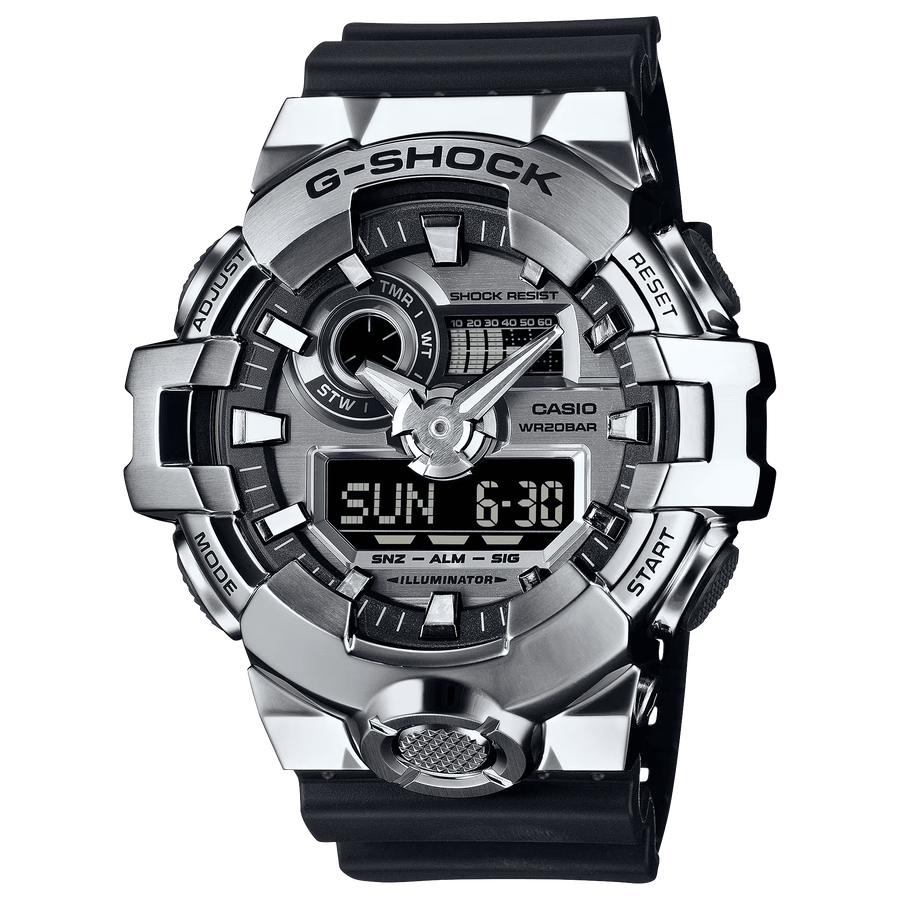 ЧАСОВНИК CASIO G-SHOCK GM-700-1AER