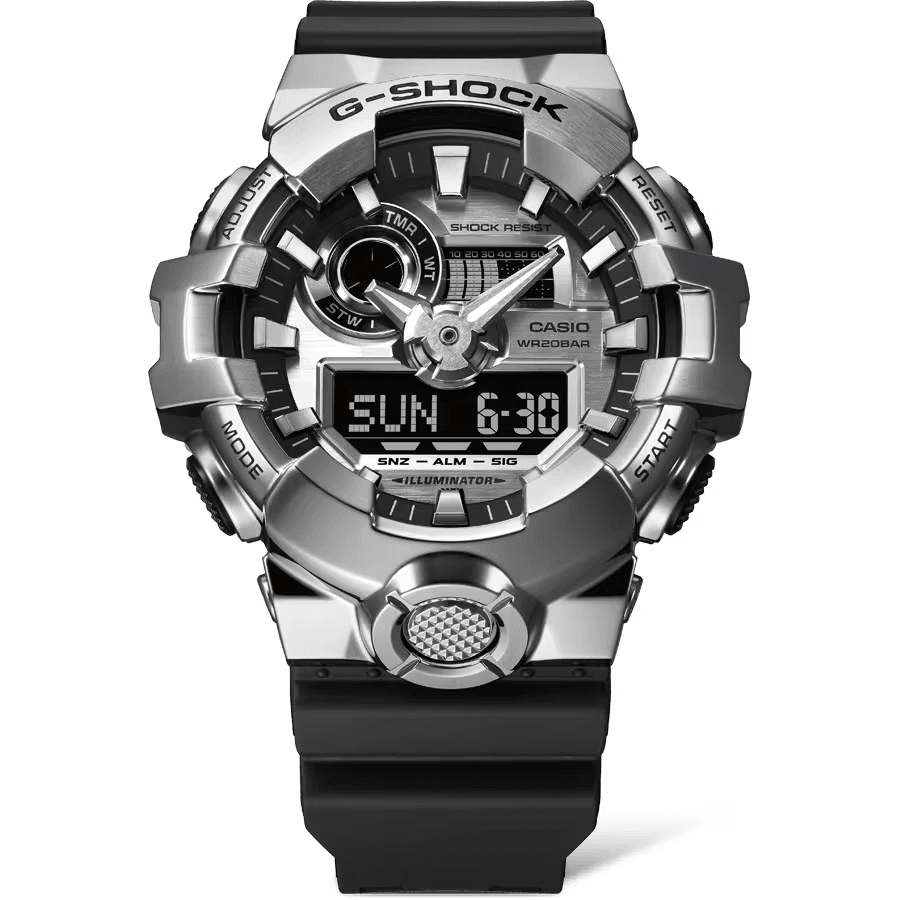 ЧАСОВНИК CASIO G-SHOCK GM-700-1AER