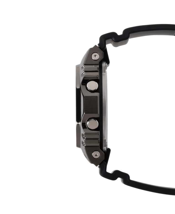 ЧАСОВНИК CASIO G-SHOCK GM-5600BRW-1ER