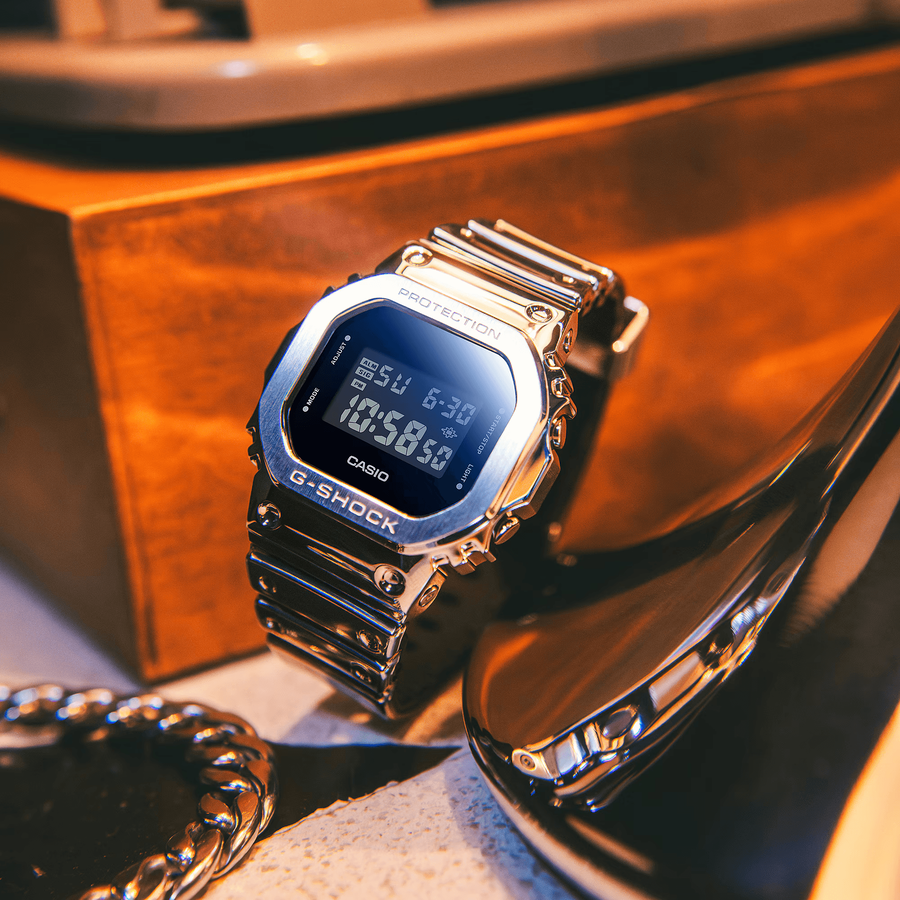 ЧАСОВНИК CASIO G-SHOCK GM-5600YM-8ER
