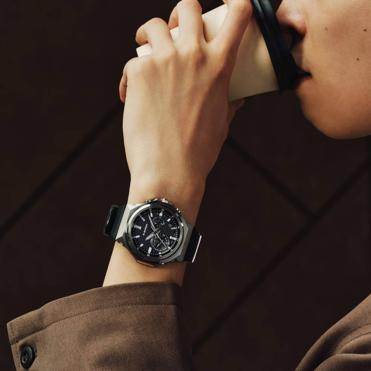 ЧАСОВНИК CASIO G-SHOCK G-STEEL GST-B1000-1AER