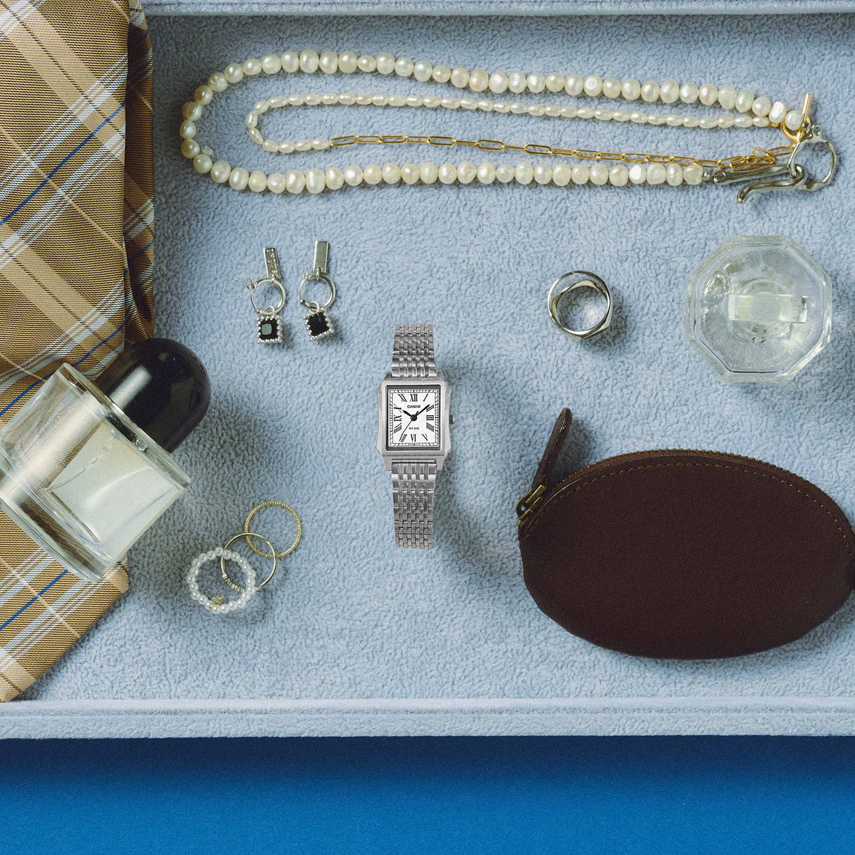 Часовник CASIO LTP-B190D-7BVER